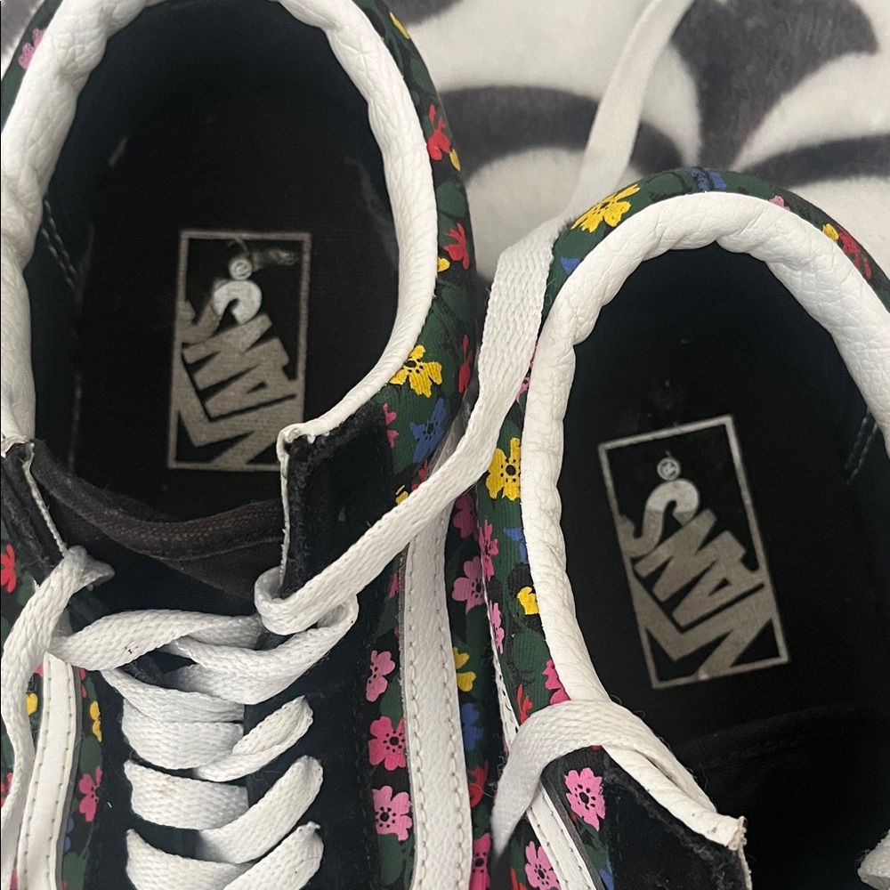 Vans Black Floral Old Skool Sneakers with White Stripe - Picture 5 of 9
